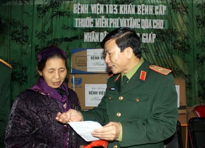 Về nguồn làm việc nghĩa