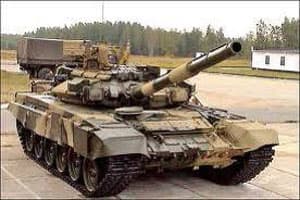 T-90 “gã khổng lồ” có đôi chân bánh xích