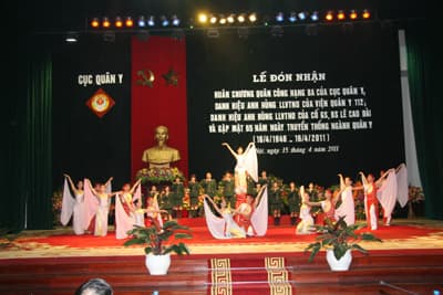 Ngành Quân y đón nhận các phần thưởng của Nhà nước trao tặng