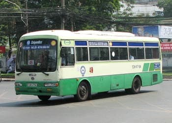 TP HCM cấm quảng cáo trên xe buýt