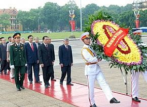 Lãnh đạo Đảng, Nhà nước viếng Chủ tịch Hồ Chí Minh