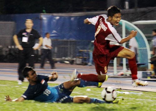 Thắng U23 Singapore, đội chủ nhà giành giải ba
