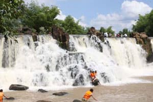 Kỳ thú thác Giang Điền