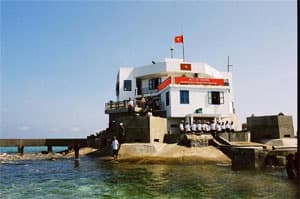 Khẳng định chủ quyền Hoàng Sa và Trường Sa
