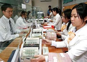 Lãi suất ngân hàng tiếp tục tăng