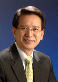 Chủ tịch Quốc hội Hàn Quốc Kim Hyong O thăm Đại học Quốc gia Hà Nội