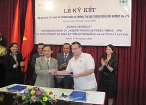 Nâng cao năng lực rà phá vật nổ