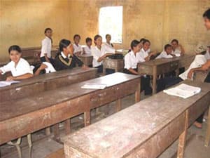 Tập trung đẩy lùi tình trạng học sinh bỏ học