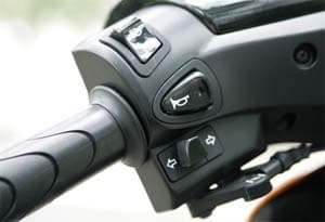 Giật mình... còi xe
