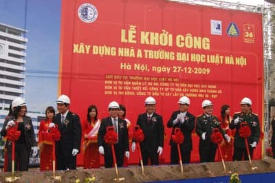 Khởi công xây dựng nhà A, Đại học Luật Hà Nội
