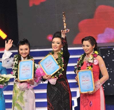 Nguyễn Thị Trang Phương đoạt giải duyên dáng truyền hình lần thứ 4