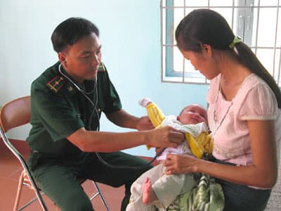 Niềm vui nơi biên giới Đrang Phốk