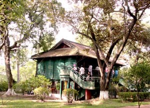 Về thăm “cõi Bác xưa”