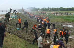 Lực lượng tinh, gọn, thế trận vững chắc