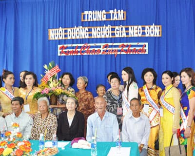 Hoạt động của các hoa hậu quý bà