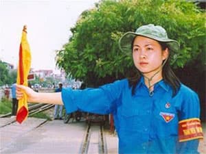 Chốt gác thanh niên tại các đường ngang