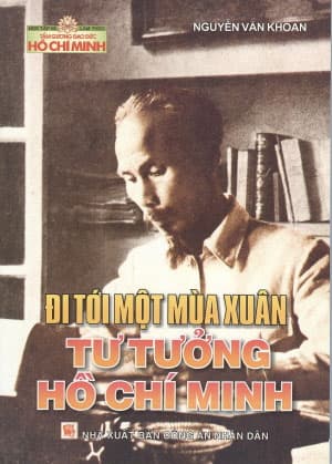 Tặng “Tủ sách Hồ Chí Minh” cho huyện Côn Đảo
