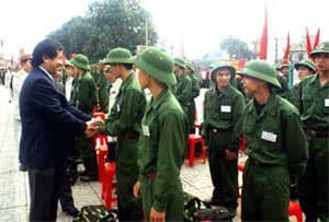 Khi có giấy báo nhập học trước thời điểm giao, nhận quân