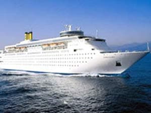 Đón 2.000 du khách quốc tế từ tàu biển 5 sao Costa Classica