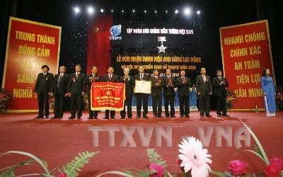 VNPT đón nhận danh hiệu Anh hùng Lao động