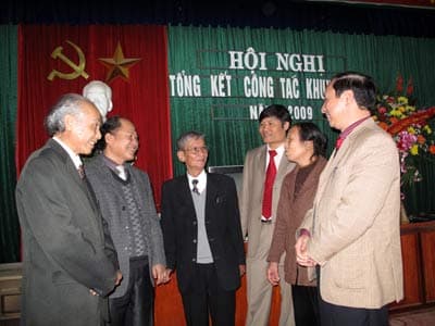 Khuyến học: việc chung của làng, của họ