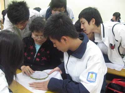 Đi học khác đi xem nghệ thuật