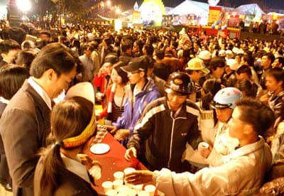 Bế mạc Festival hoa Đà Lạt - Hoa và con đường rượu vang