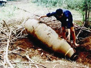 Cựu binh Mỹ khắc phục hậu quả chiến tranh Việt Nam
