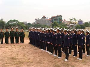 Học làm chiến sĩ