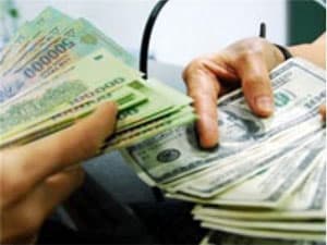 Các ngân hàng đồng loạt giảm lãi suất huy động