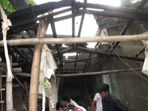 Một người chết vì nổ đầu đạn