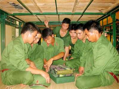 Chính quy ngay từ ngày đầu quân ngũ