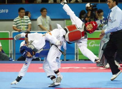 Khoảng trống ngày một rộng