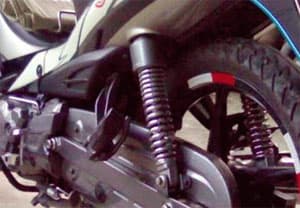 Khám phá vụ cướp xe máy