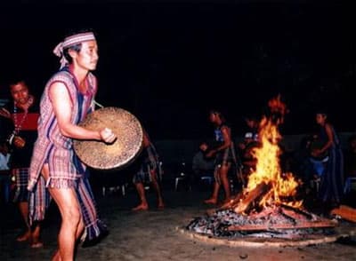 Điều chưa từng thấy dưới chân núi Lang Bian