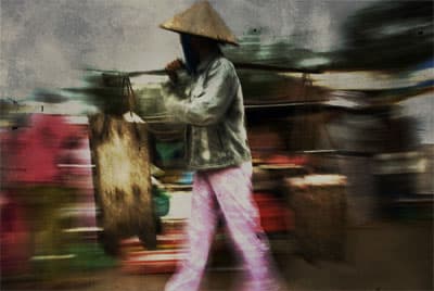 Triển lãm ảnh “Cát bụi lộng lẫy”