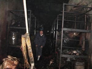Cháy lớn thiêu rụi một xưởng nhuộm tại Hà Nội