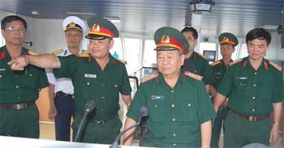 Kiểm tra công tác chuẩn bị đại hội đảng tại các đơn vị khu vực miền Trung