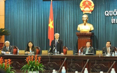 Đổi mới hoạt động chất vấn làm rõ trách nhiệm cá nhân