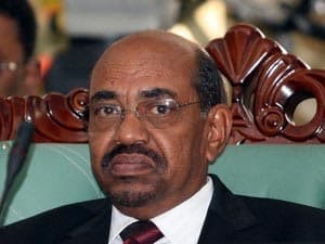 Tổng thống Sudan dọa trục xuất các quan sát viên