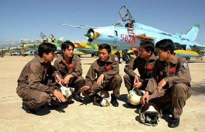 Chiến thắng trận đầu và bài học về xây dựng ý chí quyết tâm