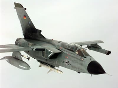 Không quân Đức  tiếp nhận máy bay Tornado nâng cấp đầu tiên