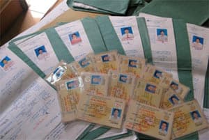 Triệt phá đường dây làm giấy phép lái xe giả