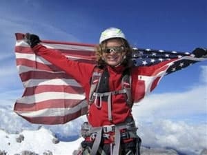 Chinh phục đỉnh Everest ở tuổi 13