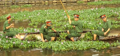 Ra quân thực hiện chiến dịch thanh niên tình nguyện và phục vụ lễ hội Festival Huế 2010