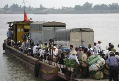 Chủ động phòng ngừa tai nạn sông nước