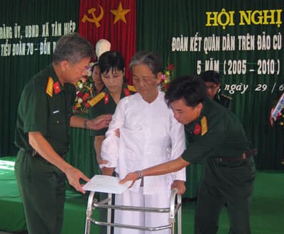 Tình quân dân trên đảo Cù Lao Chàm