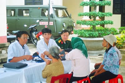 Tổ chức nhiều hoạt động đền ơn đáp nghĩa nhân ngày Thương binh, liệt sĩ