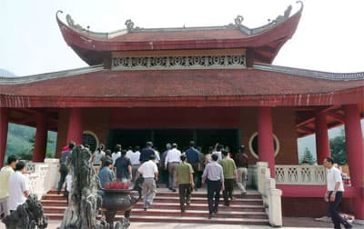 Thủ đô gió ngàn
