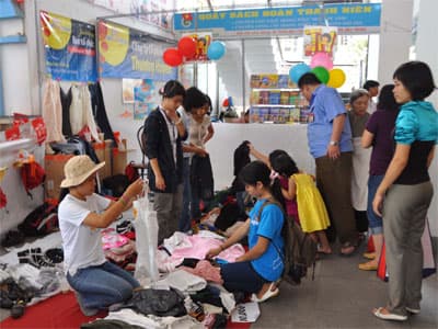 Sôi động "Ngày hội yêu thương"